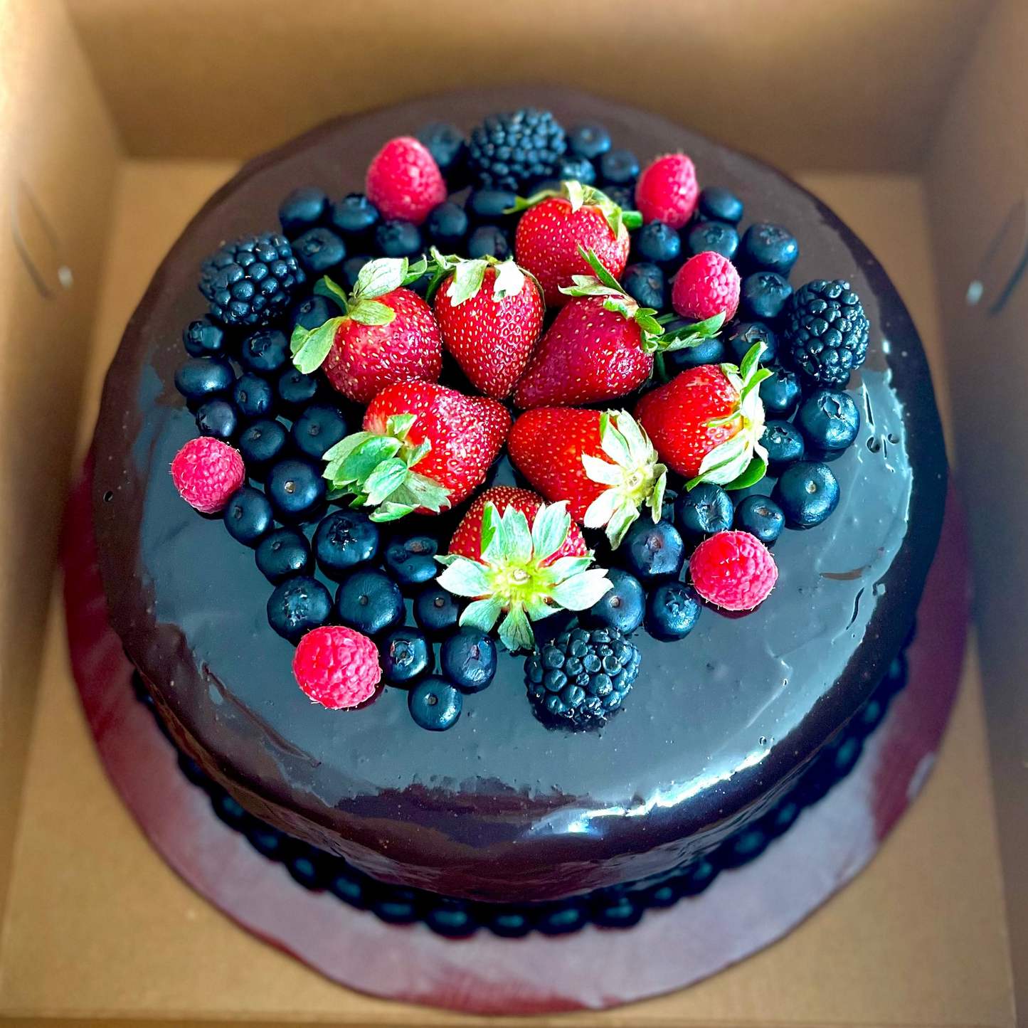 Velvet Dark Chocolate Mirror Cake
