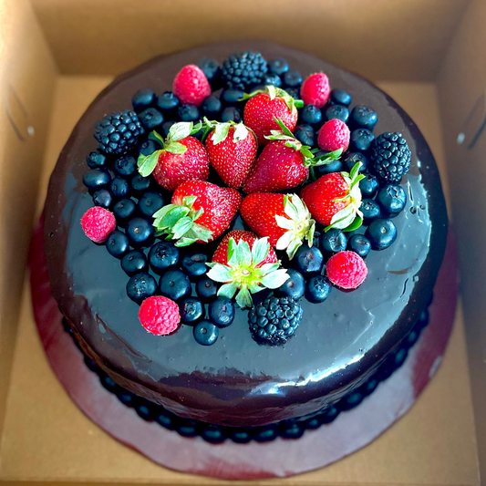 Velvet Dark Chocolate Mirror Cake